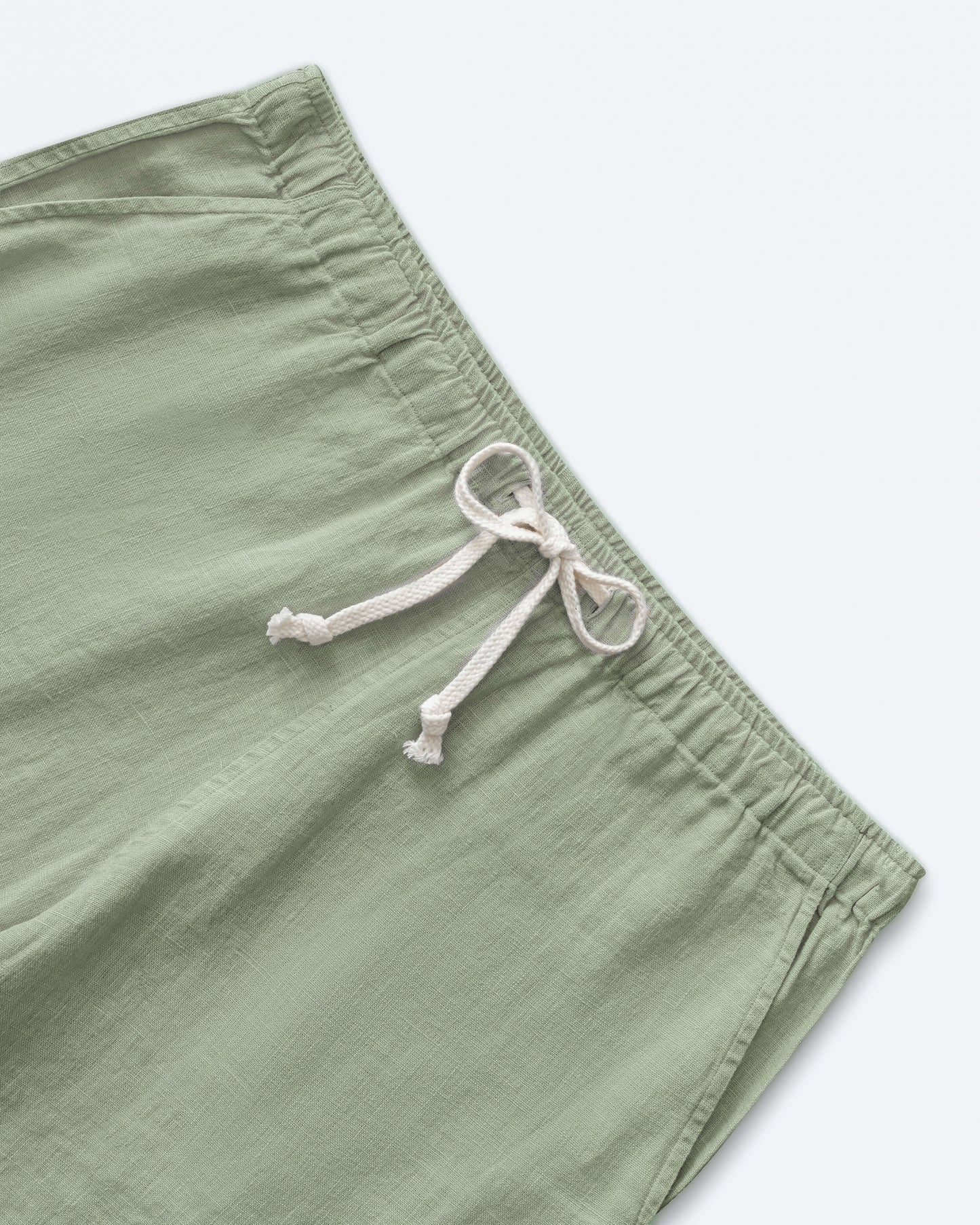 Bo Shorts / Moss