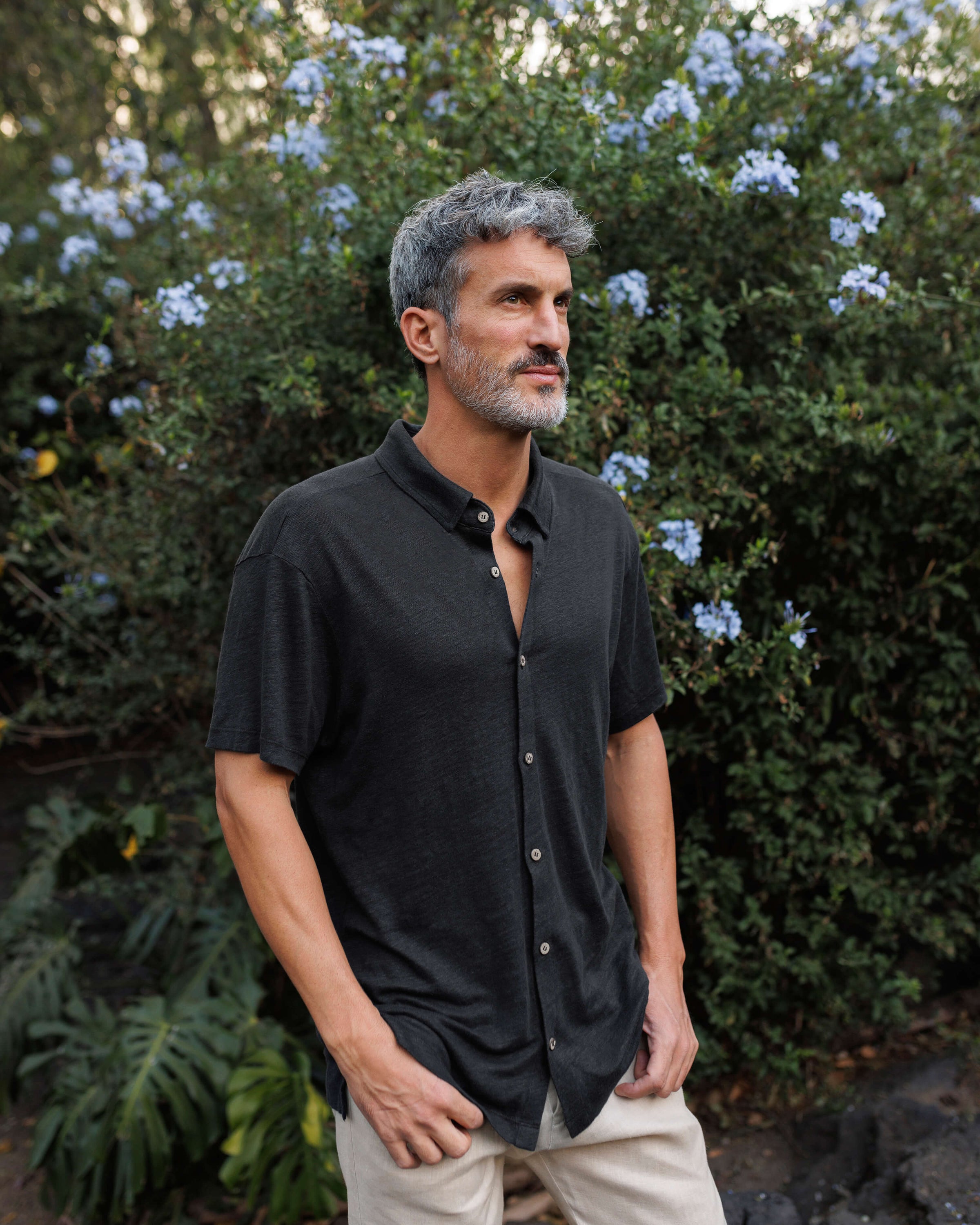 Knit Ola Linen Short Sleeve Button Up Shirt