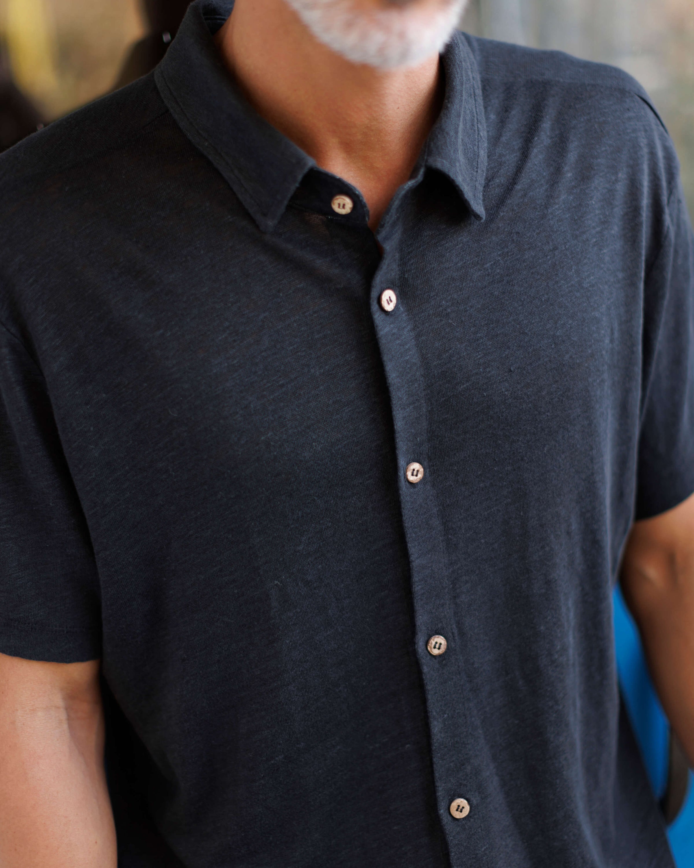 Knit Ola Linen Short Sleeve Button Up Shirt - Sustainable French Linen / Black Night