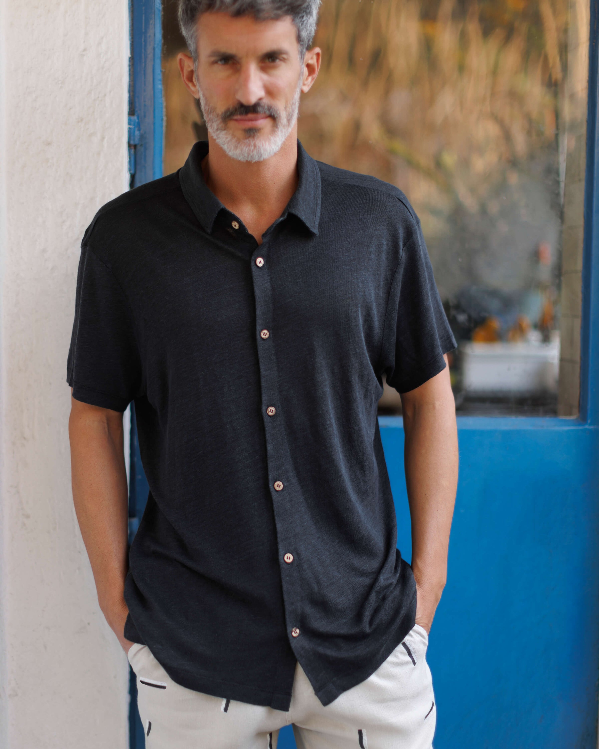 Knit Ola Linen Short Sleeve Button Up Shirt - Sustainable French Linen / Black Night