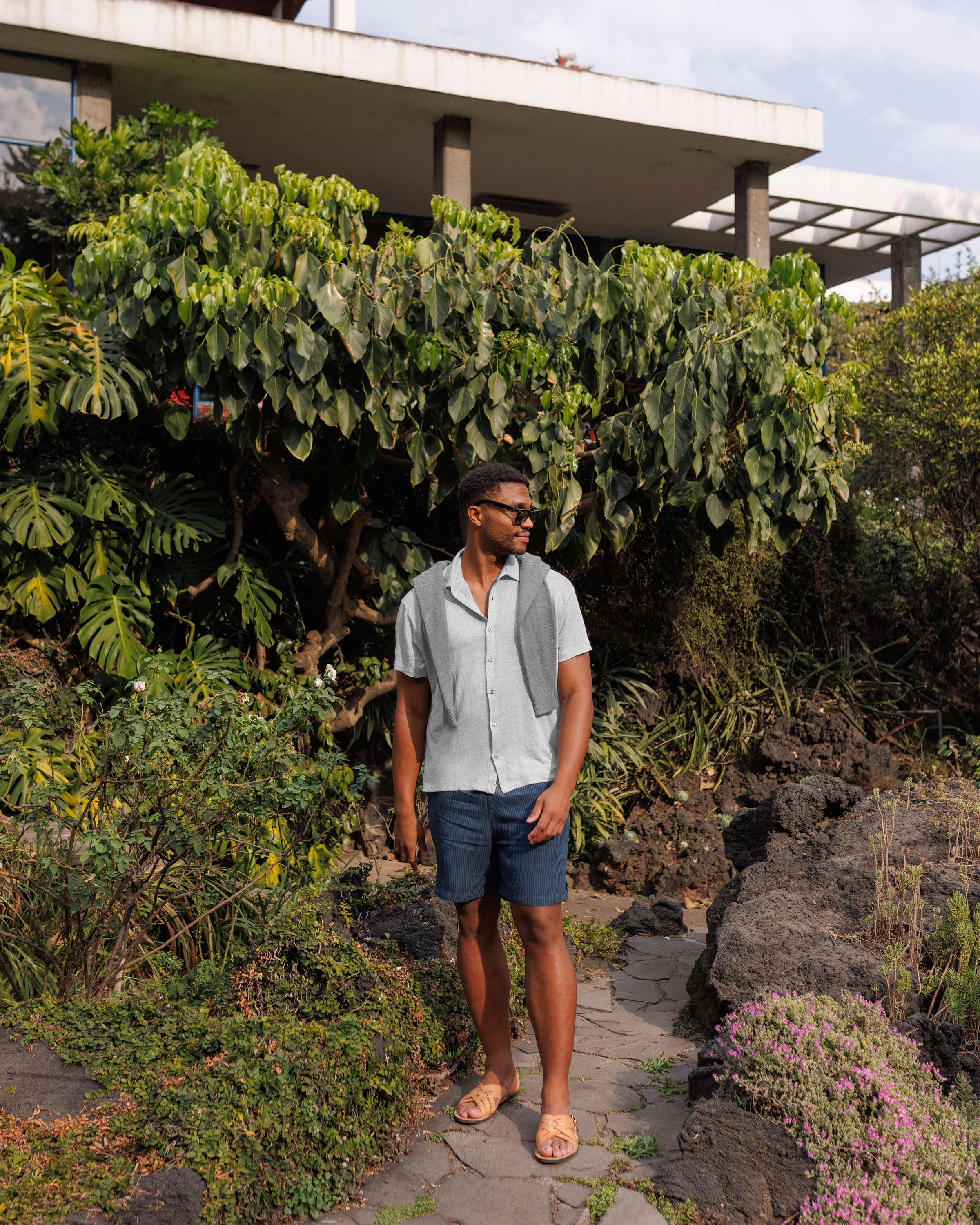 Knit Ola Linen Short Sleeve Button Up Shirt - Sustainable French Linen / Faded Silver Steel