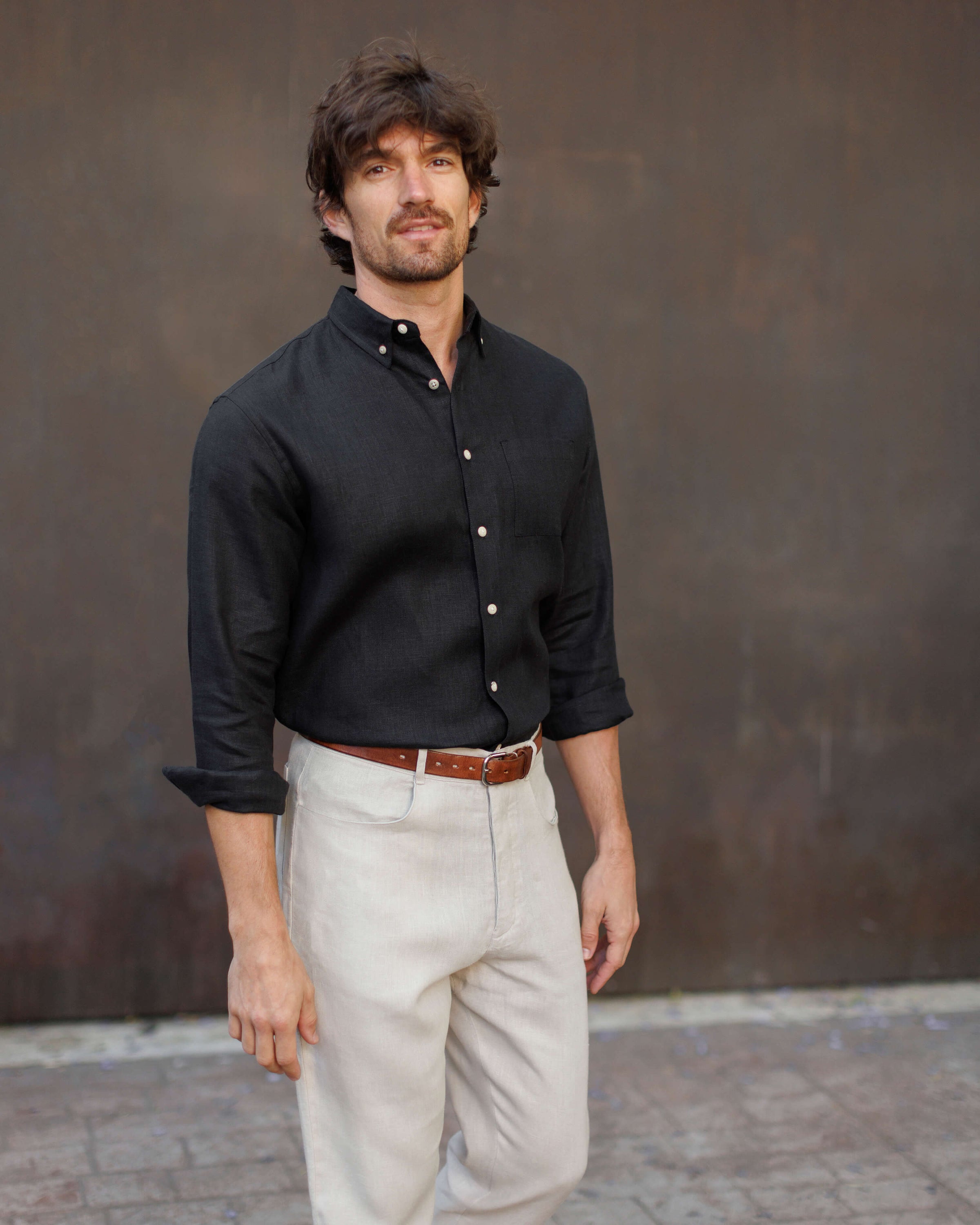 Playa Linen Button-Down Shirt - Sustainable French Linen / Black Night