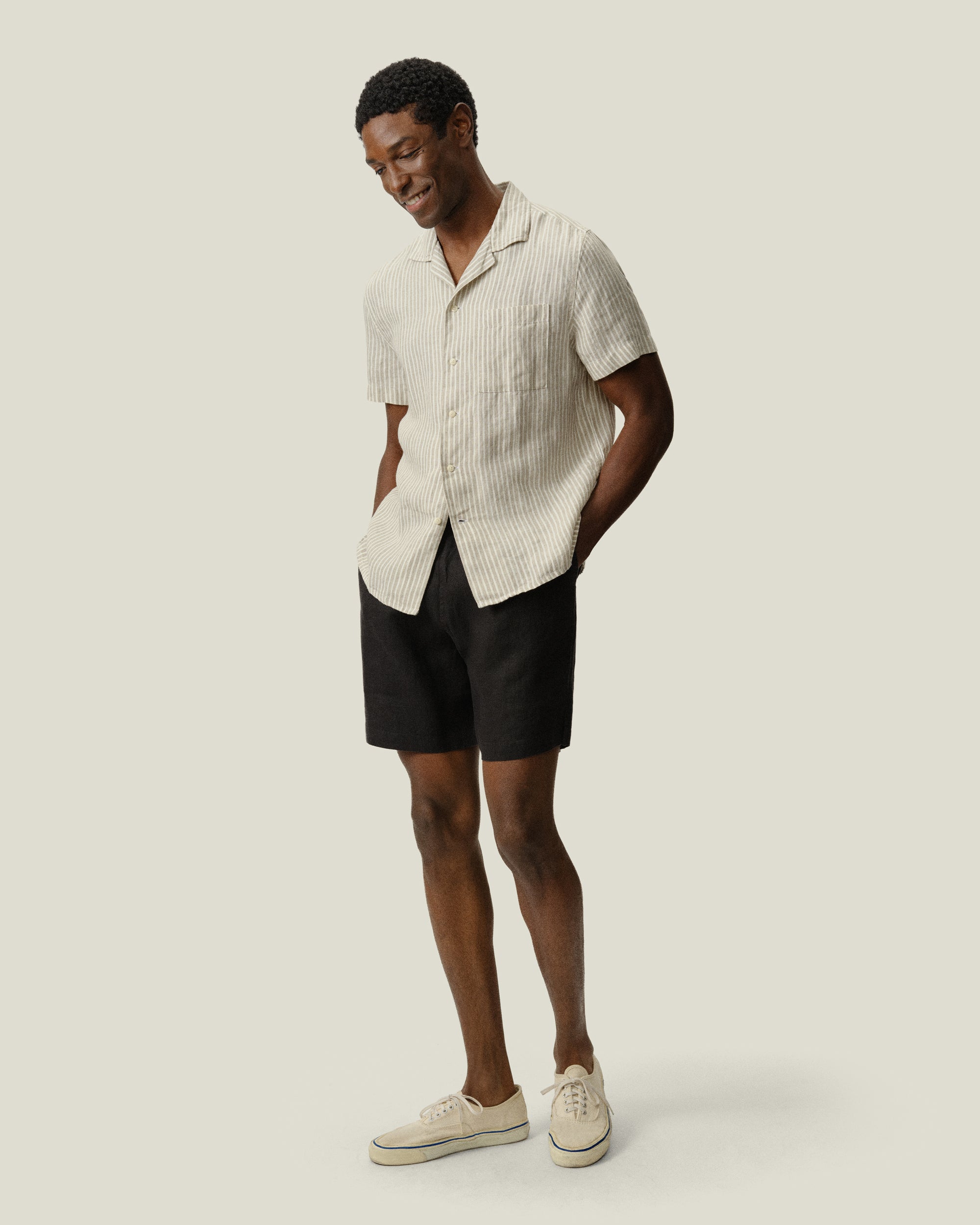 Bo Linen Drawstring Shorts - Sustainable French Linen / Black