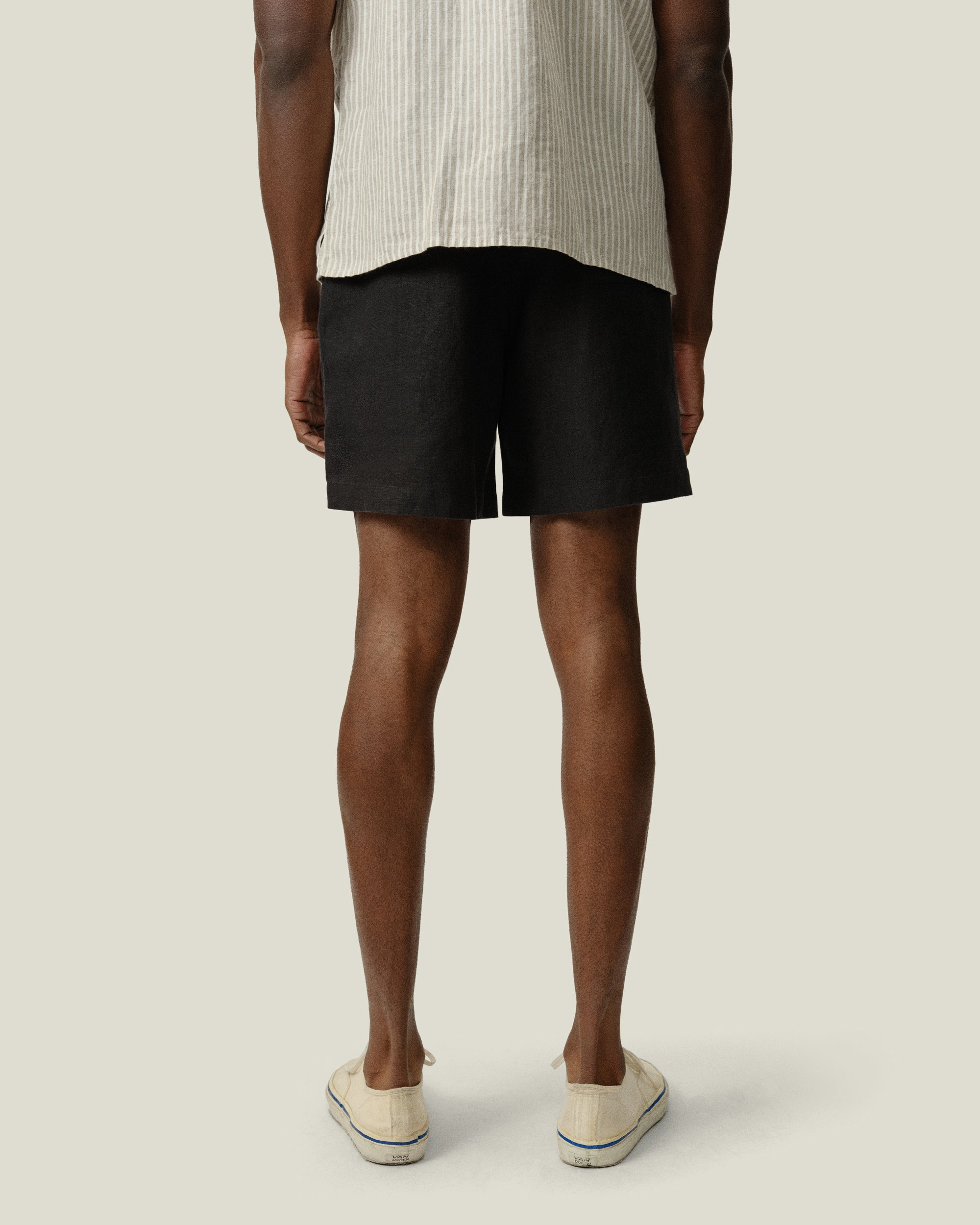 Bo Linen Drawstring Shorts - Sustainable French Linen / Black