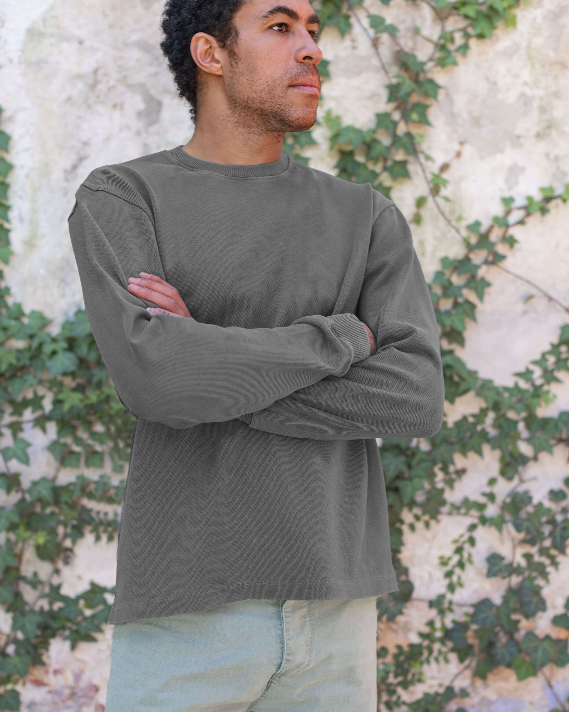 Caza Slubbly Organic Cotton Crewneck Sweatshirt / Faded Grey Slate