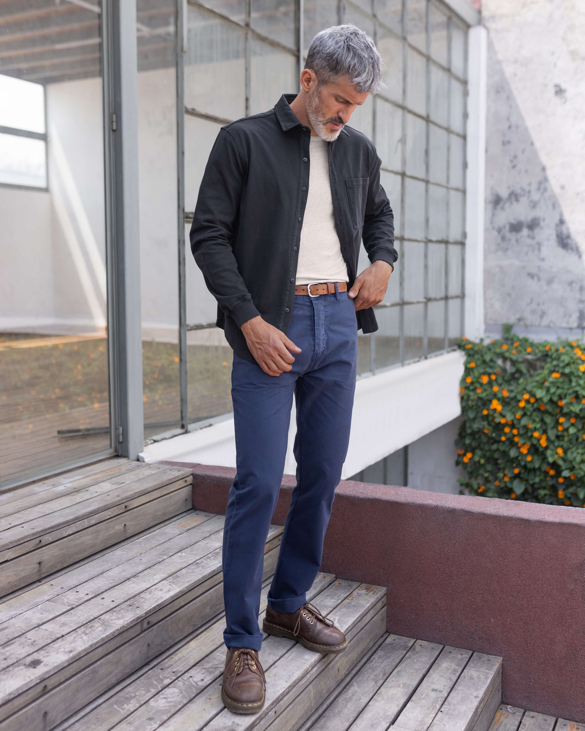 Caza Slubbly Organic Cotton Button Up Shirt / Black Night