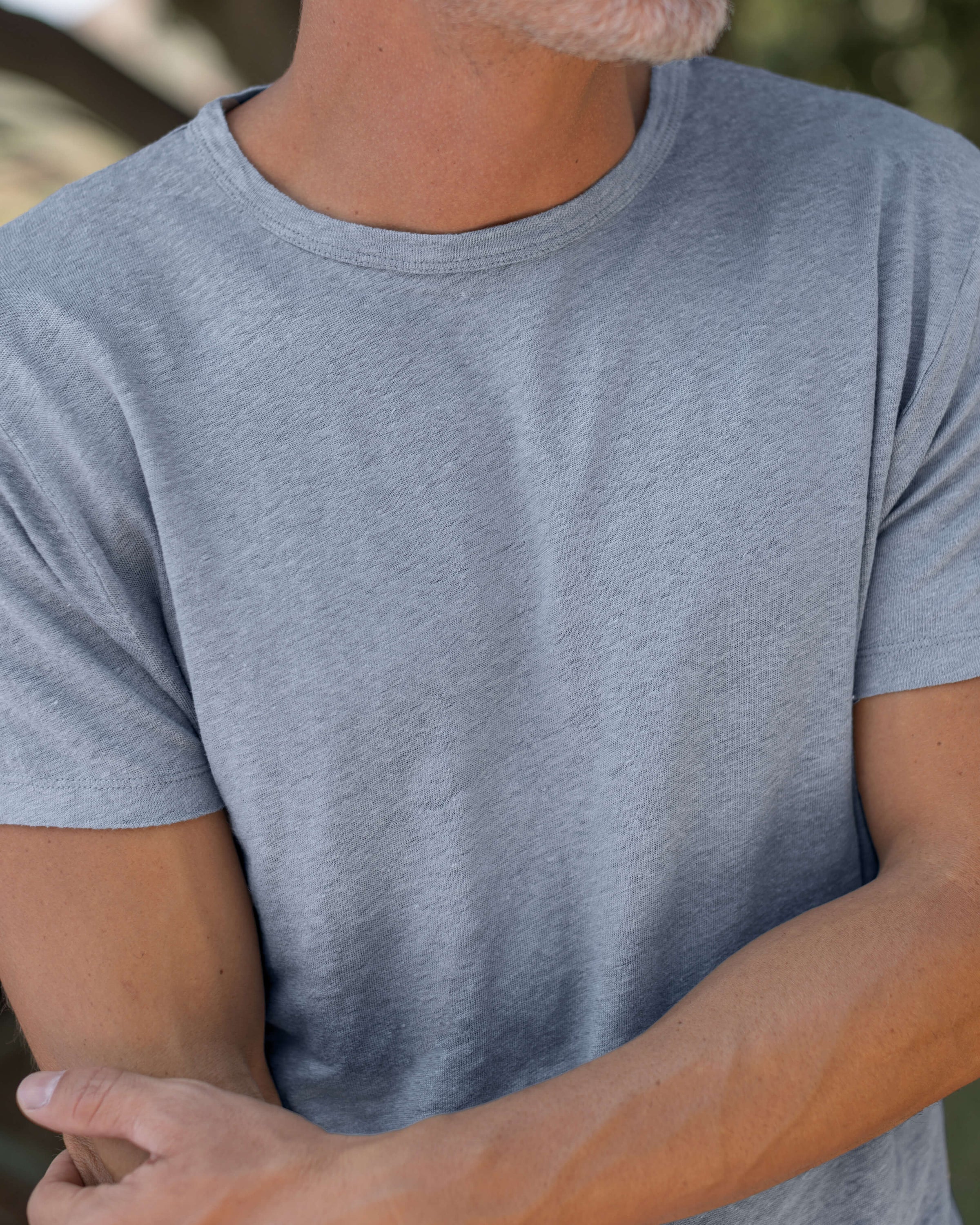 Sun Knit Linen T-Shirt - Sustainable French Linen / Faded Blue Wave