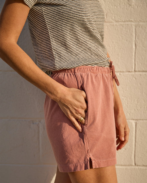 Women's Featherweight Caza Knit Shorts / Rose