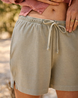 Women's Featherweight Caza Knit Shorts / Seagrass