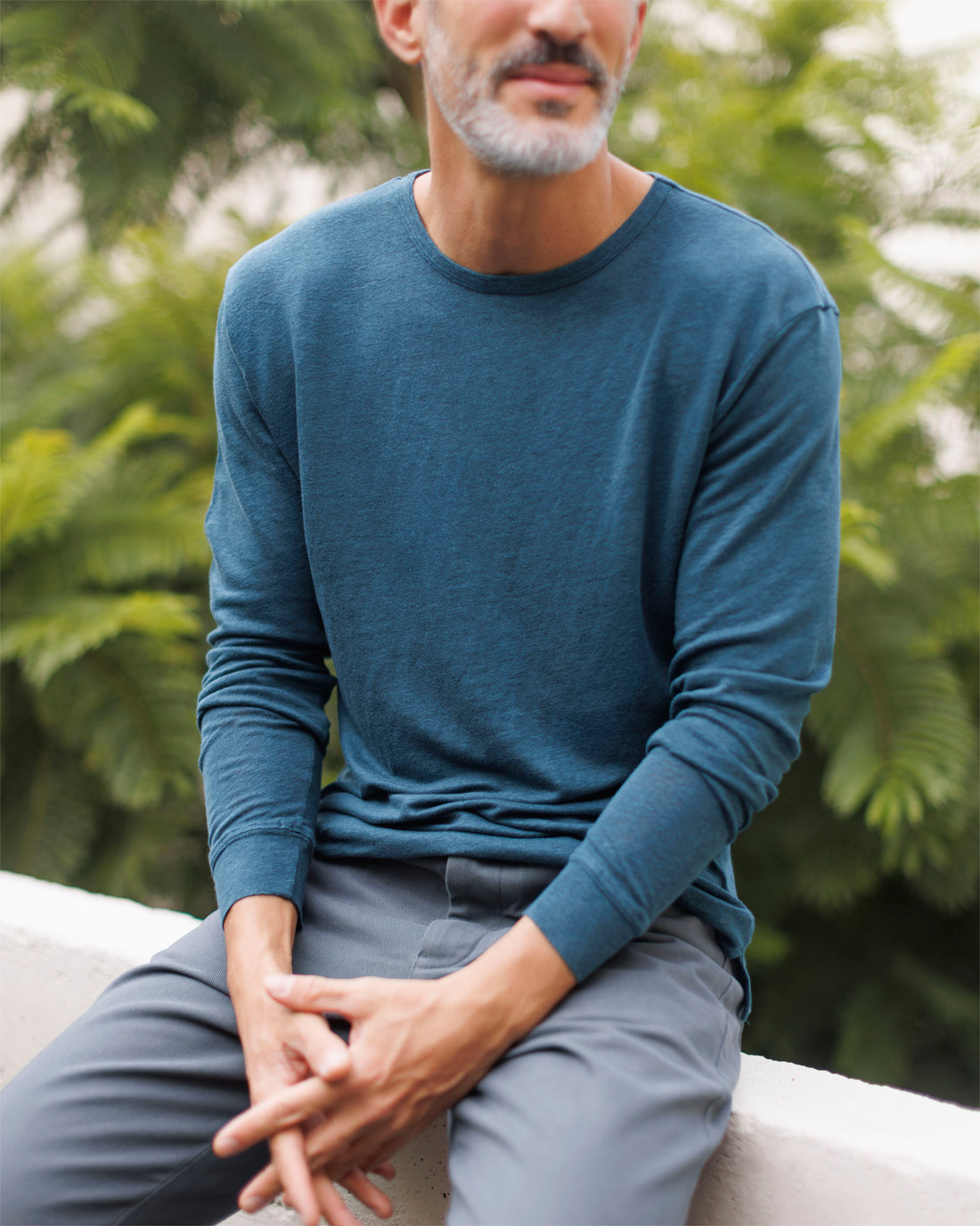 Sun Knit Linen Long Sleeve T-Shirt - Sustainable French Linen / Dusk Blue