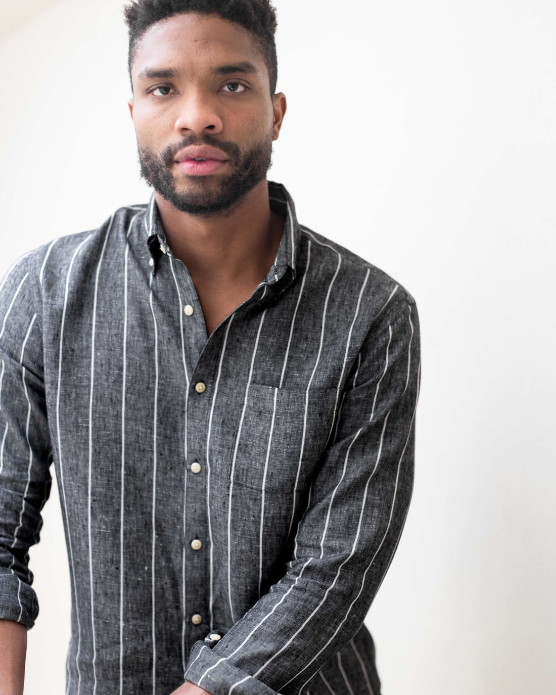 Playa Linen Button-Down Shirt - Sustainable French Linen / Chalk Stripe