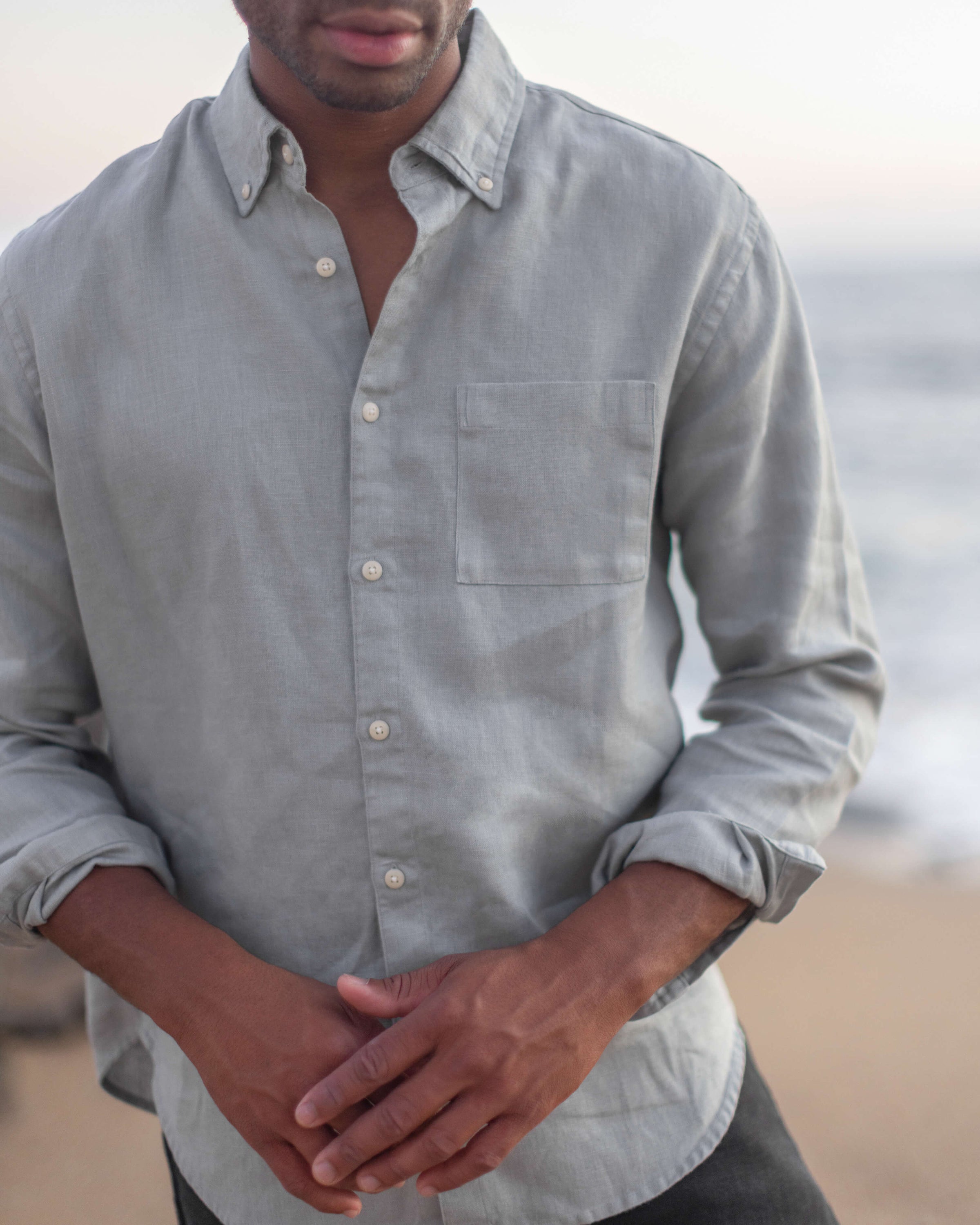 Playa Linen Button-Down Shirt - Sustainable French Linen / Faded Silver Steel